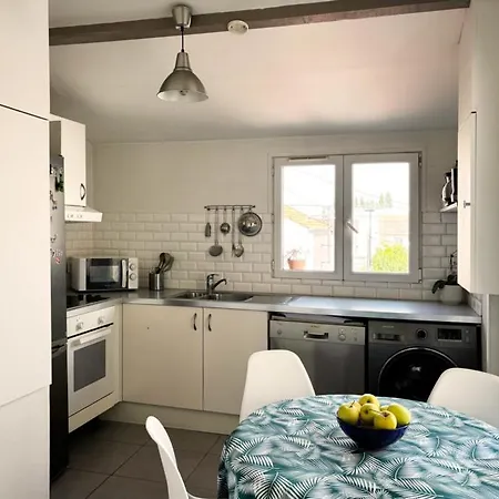 Cozy Avec Terrasse, Ideal Pour Les Jo! Aubervilliers